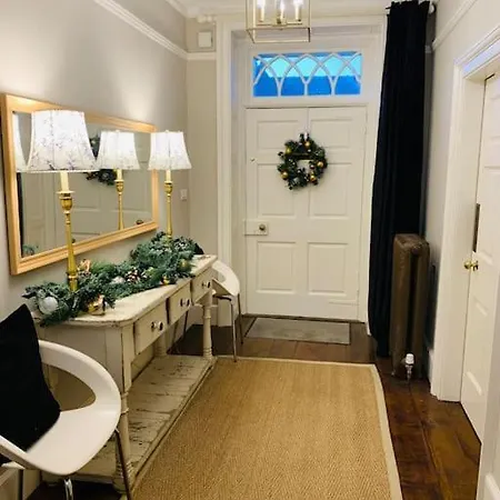 Stylish Georgian Townhouse, Yorkshire - Sleeps 12 度假居 伊辛沃尔德