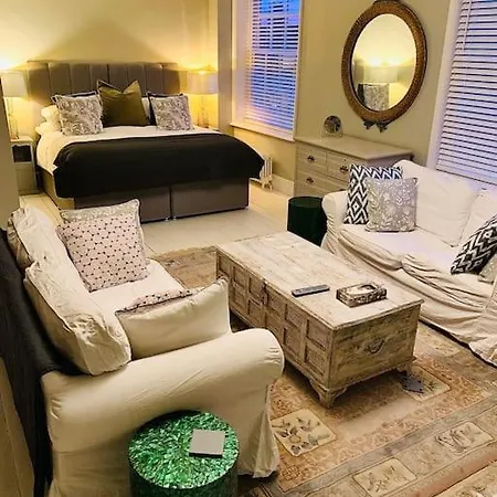 Stylish Georgian Townhouse, Yorkshire - Sleeps 12 度假居 伊辛沃尔德