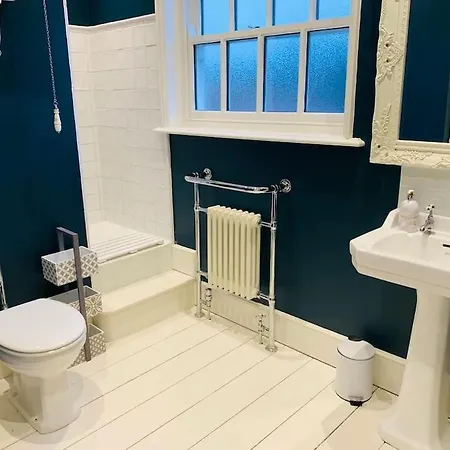 بيت للعطل Stylish Georgian Townhouse, Yorkshire - Sleeps 12